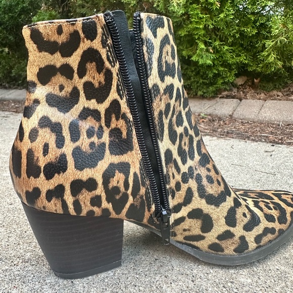 LULUS MATISSE booties size 7 - Picture 4 of 5